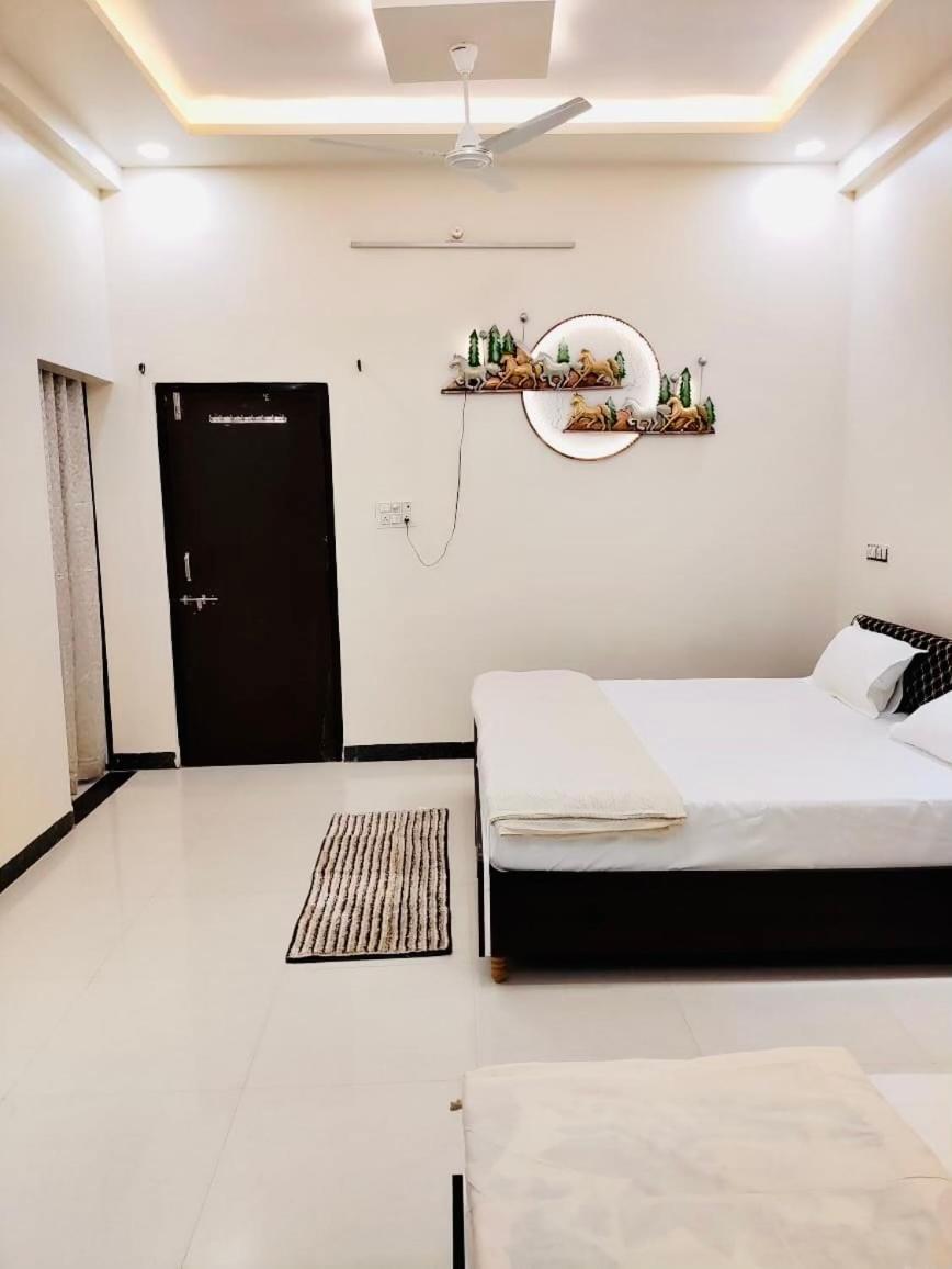 Shivdwelling Villa Ujjain Exterior photo